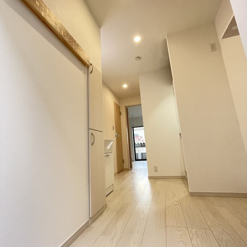 MELDIA岩槻Ⅱの玄関