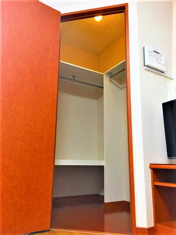 レオパレスケリュスBの収納|画像10