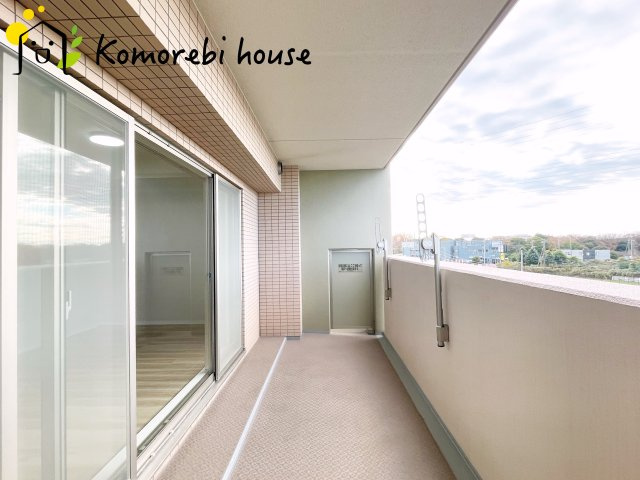 ビクトリアアネーロ大宮のバルコニー|陽当たり良好なバルコニーです