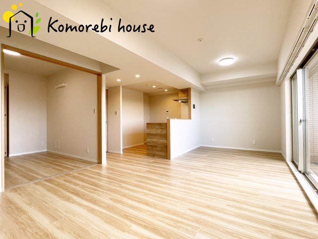 ビクトリアアネーロ大宮の居間・リビング|ゆったりとした居間です