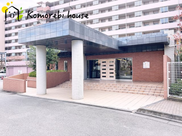 ビクトリアアネーロ大宮のエントランス|ゆとりのあるエントランスです