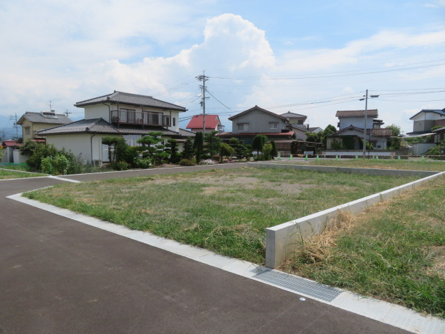 東邦ピュアコート諏訪形の外観