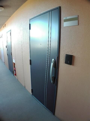 【玄関】 | ヴィラフェリーチェ