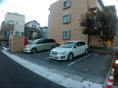 【駐車場】 | ヴィラフェリーチェ