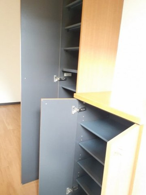 【玄関】 | アイリスＢ