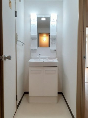 【洗面所】 | アイリスＢ | スペースが確保できる洗面所です