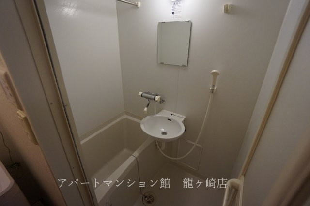 レオパレスソレーユⅡの浴室