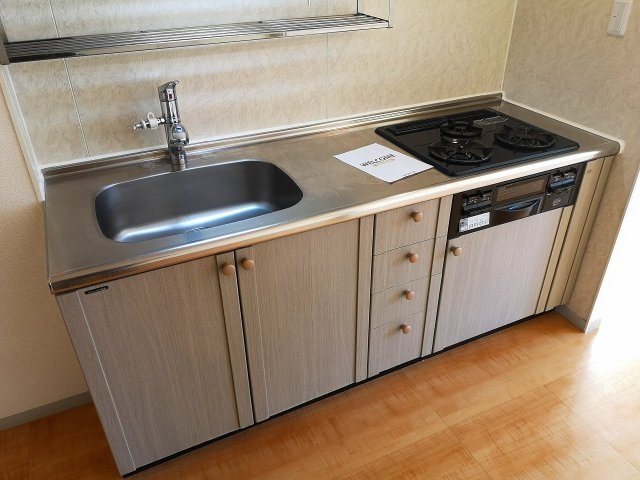 川崎市多摩区中野島２丁目のアパートのキッチン