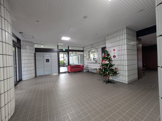 【エントランス】