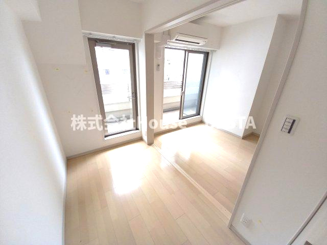 SDグランツ三宮イーストフロントの洋室