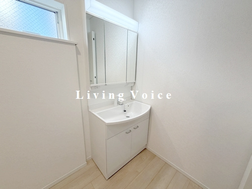 【独立洗面台】 | 【仲介手数料０円】厚木市下荻野第18　新築一戸建て　全2棟 | 厚木市下荻野第18　新築一戸建て　全2棟