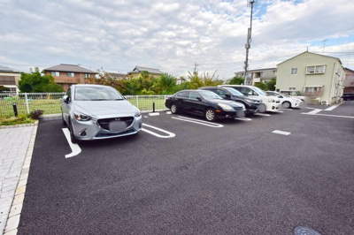 【駐車場】 | メゾン・ヴァンベール