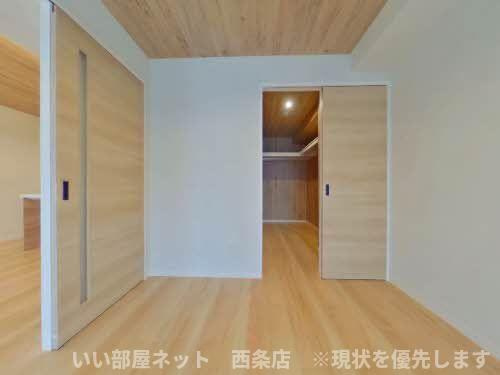 シャーメゾンコンフォーザの洋室