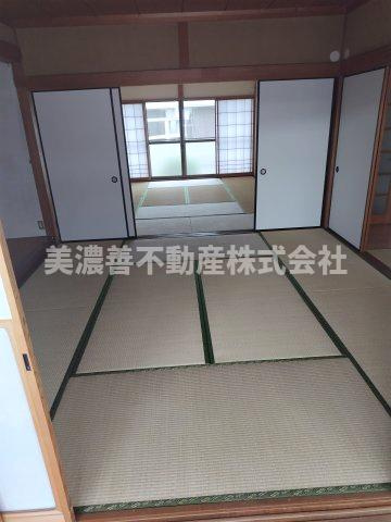 ６５３９５　岐阜市切通中古戸建ての和室