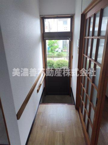 ６５３９５　岐阜市切通中古戸建ての内装