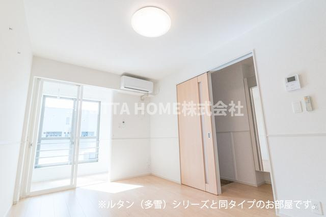 メゾン・シャトンⅠの居間・リビング|【完成イメージ】リビング１１．３帖あります＊