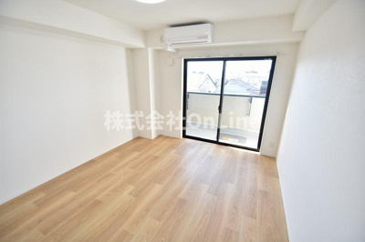 【洋室】 | メゾン上小阪