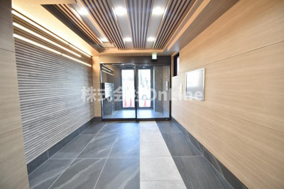 【エントランス】 | メゾン上小阪