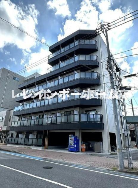 プリズム14番館の外観