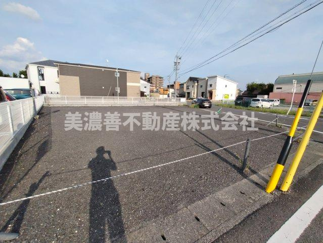 ６５３５６　岐阜市大菅北土地の外観