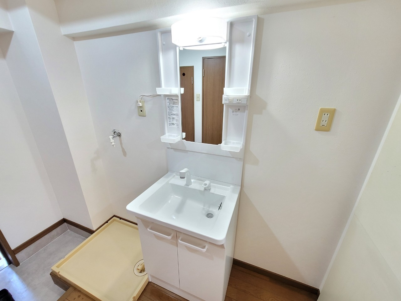 グランドセレブ真木の洗面所|忙しい朝には欠かせない洗面所です