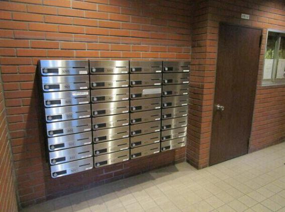 ワコー大塚マンションＡ棟のロビー