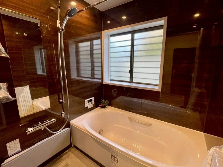 神戸市西区桜が丘東町2丁目の浴室