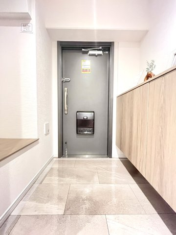 壬生川団地の玄関