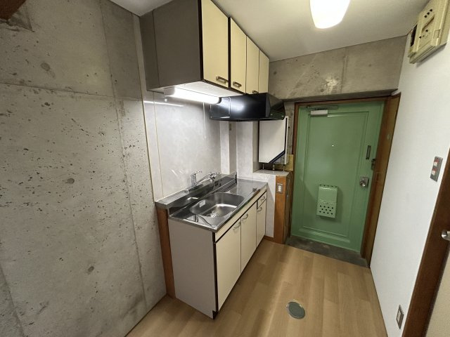 NS長尾ビルのキッチン|きれいなキッチンです