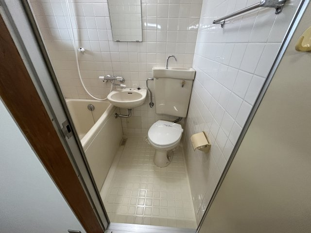 NS長尾ビルの洗面所|脱衣スペースもあります