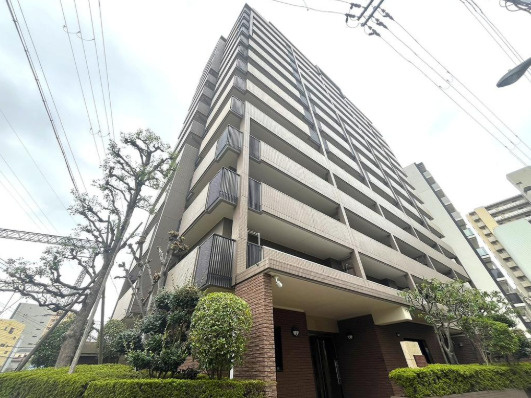 コスモ城東野江ロイヤルフォルム　4階の外観