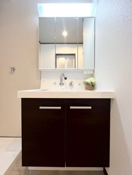 守口市大久保町4丁目　戸建の独立洗面台