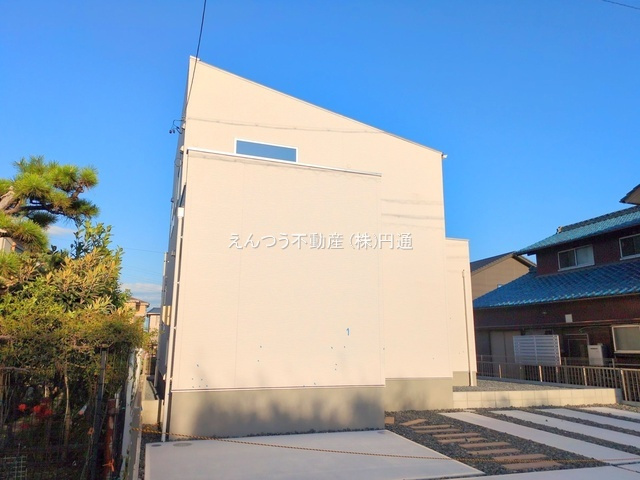 新茶屋4丁目の外観