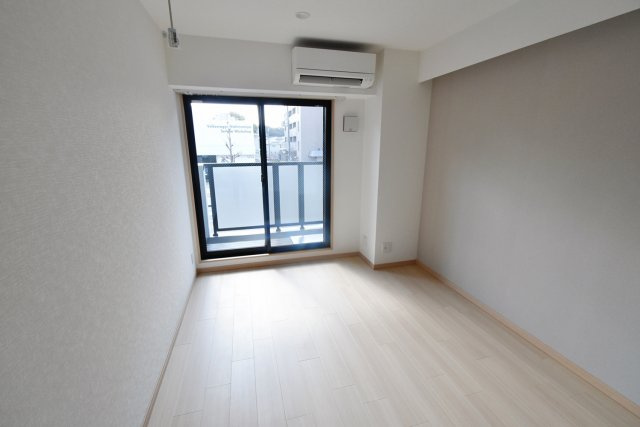 モレス・ヴィラさくら夙川の居間・リビング