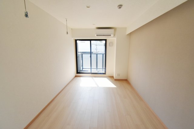 モレス・ヴィラさくら夙川の居間・リビング