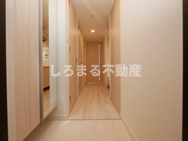 S-RESIDENCE堺筋本町Unoの玄関
