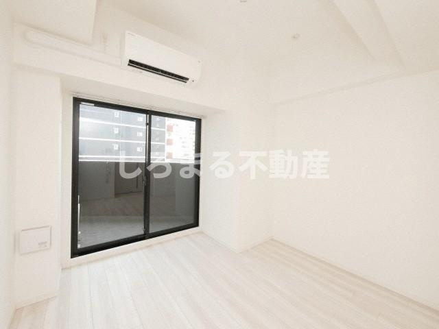 S-RESIDENCE堺筋本町Unoの居間・リビング