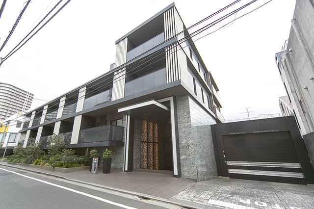 パークアクシスプレミア表参道の外観