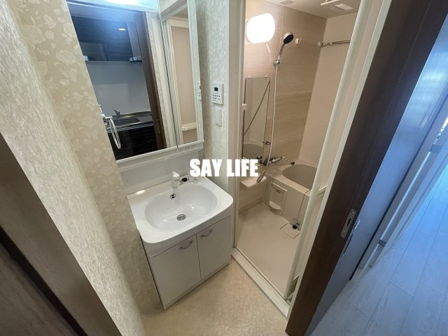 Luxe深江橋Ⅱの洗面所