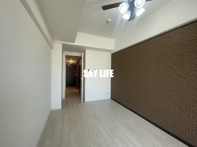 Luxe深江橋Ⅱの居間・リビング