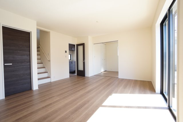 リーブルガーデン常滑市新田町第5　1号棟の駐車場|駐車スペース2台可能