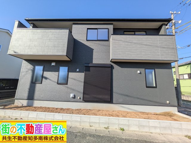 リーブルガーデン常滑市新田町第5　1号棟