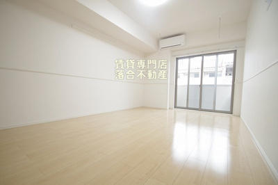 【寝室】 | メゾン・ボナール | ゆったりとしたお部屋