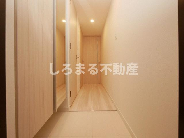 S-RESIDENCE堺筋本町Unoの玄関