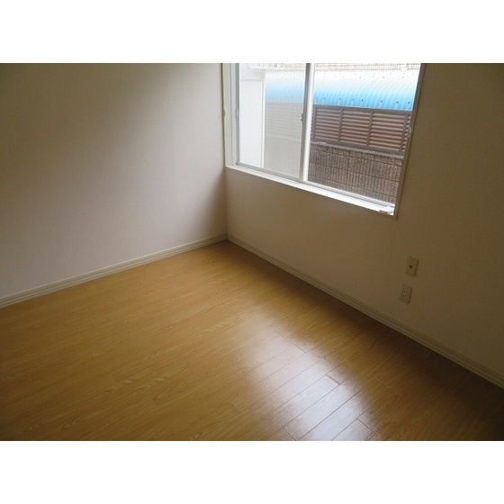 エスイーシー玉川ハイツの居間・リビング