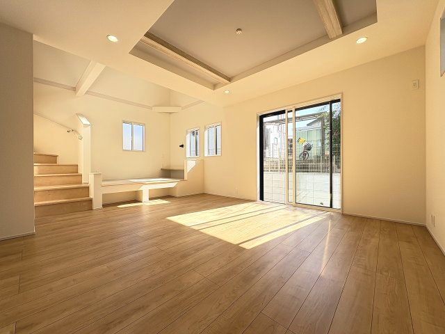 【居間・リビング】 | 大野城市つつじヶ丘3丁目　2号棟（全2棟）【仲介手数料無料・0円】 | 現地写真。