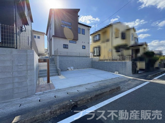 【外観】 | 現地写真。プラス不動産販売なら、現場の全ての棟をまとめてご見学頂けます。