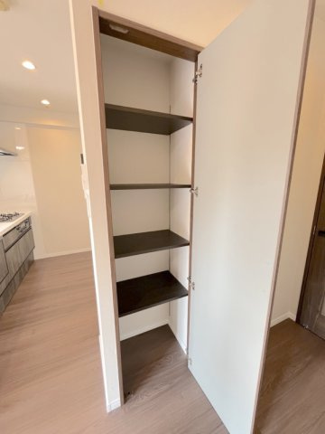 エバーライフパセオ博多南センターコートの収納