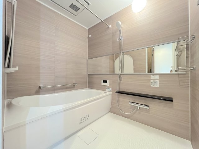 エバーライフパセオ博多南センターコートの浴室