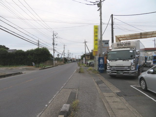 越谷市大字増林の倉庫